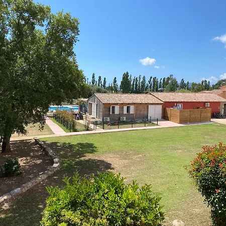 2 Pièces Dans Résidence Hôtelière Les Hameaux De Saint-cyprien Apartahotel